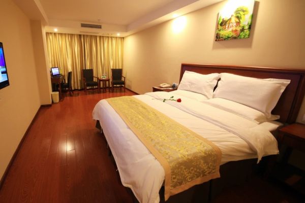 GreenTree Inn East RenMin Road (Anqing)